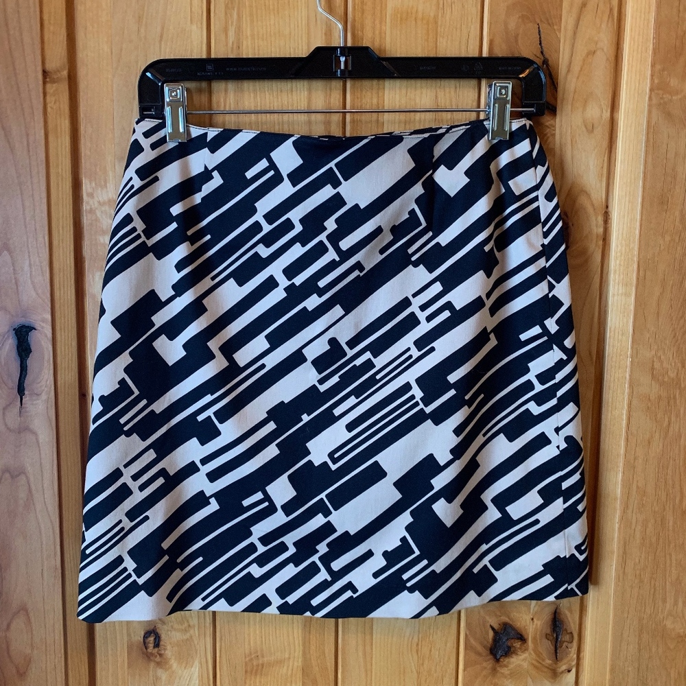Mod Mini Skirt